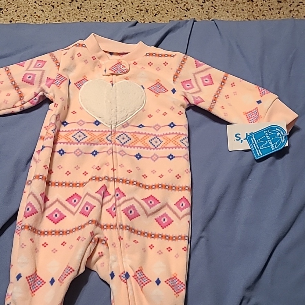 Carters girls 3 month 2 way zip and snap closure NWT footie sleeper - Picture 8 of 10
